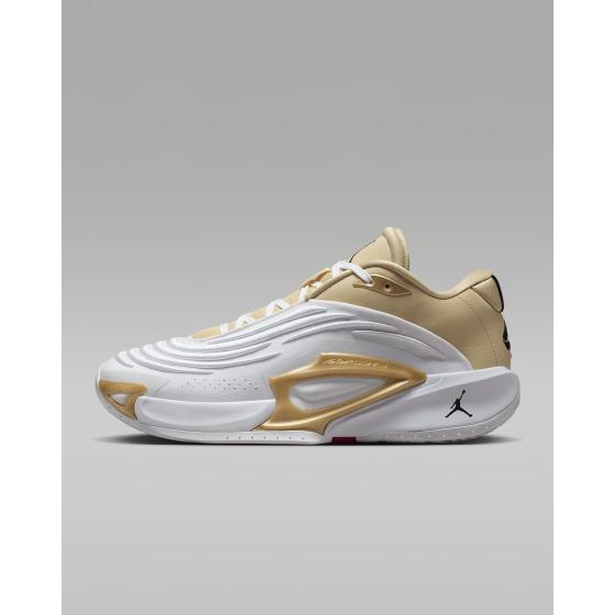 Luka 3 SE "Matador" Basketball shoes