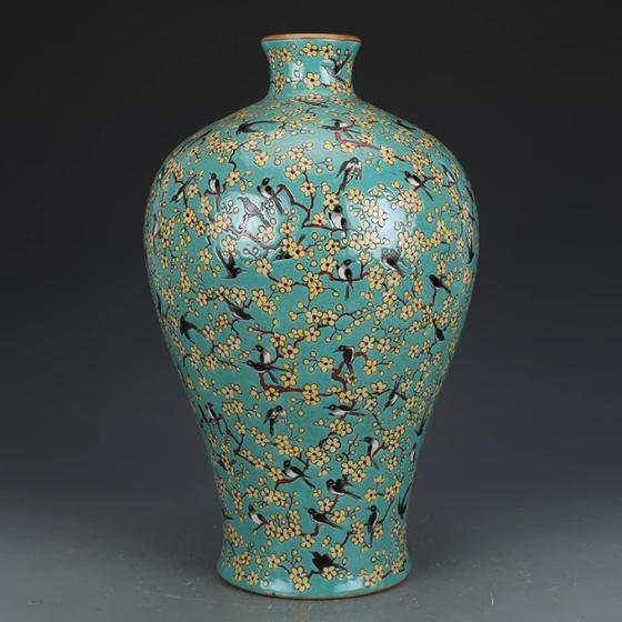DSHGDJF Hand-Painted Green Rose Magpie Plum Vase Antique Porcelain Vase Jingdezhen Porcelain Living Room Bedroom Office Vase Ornaments