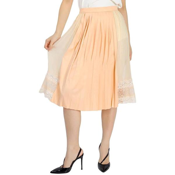 BURBERRY Ladies Lace Detail Silk Soft Peach Skirt, Brand Size 6 (US Size 4)