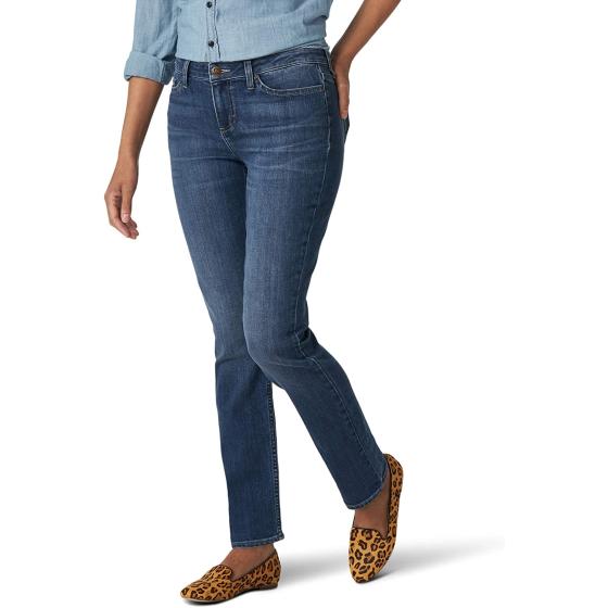 Lee Women's Petite Regular Fit Straight Leg Jean