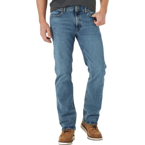 Lee Men's Legendary Regular Fit Bootcut Jean