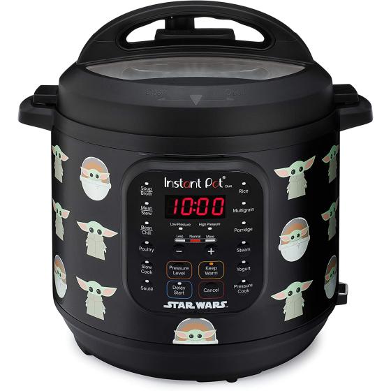 Instant Pot Star Wars 6Qt Duo Little Bounty, black