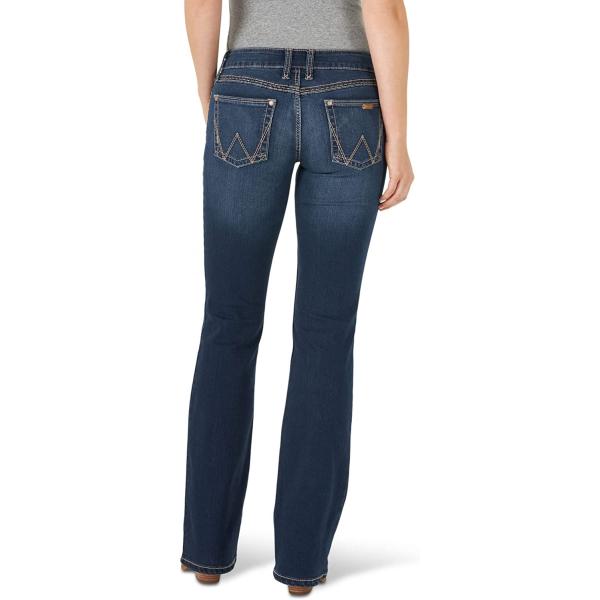 Wrangler Women's Retro Mae Mid Rise Stretch Boot Cut Jean
