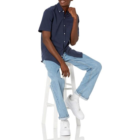 Amazon Essentials Men's Regular-Fit Short-Sleeve Pocket Oxford Shirt