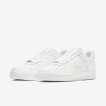 Nike Men's Basketball Shoe