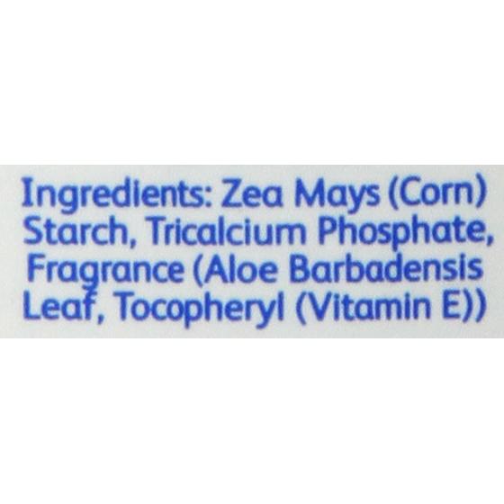 Johnson's Baby Naturally Derived Cornstarch Baby Powder with Aloe and Vitamin E for Delicate Skin， Hypoallergenic and Free of Parabens， Phthalates， and Dyes for Gentle Baby Skin Care， 1.5 oz