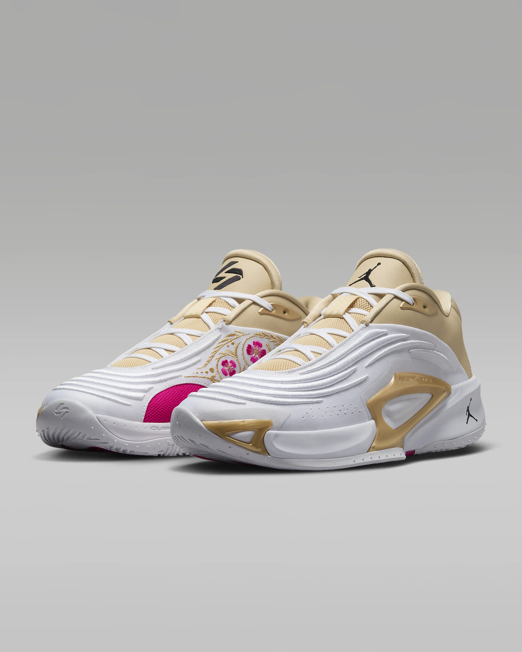 Luka 3 SE "Matador" Basketball shoes